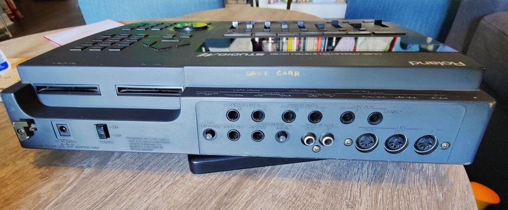 Roland MV-30 Studio M