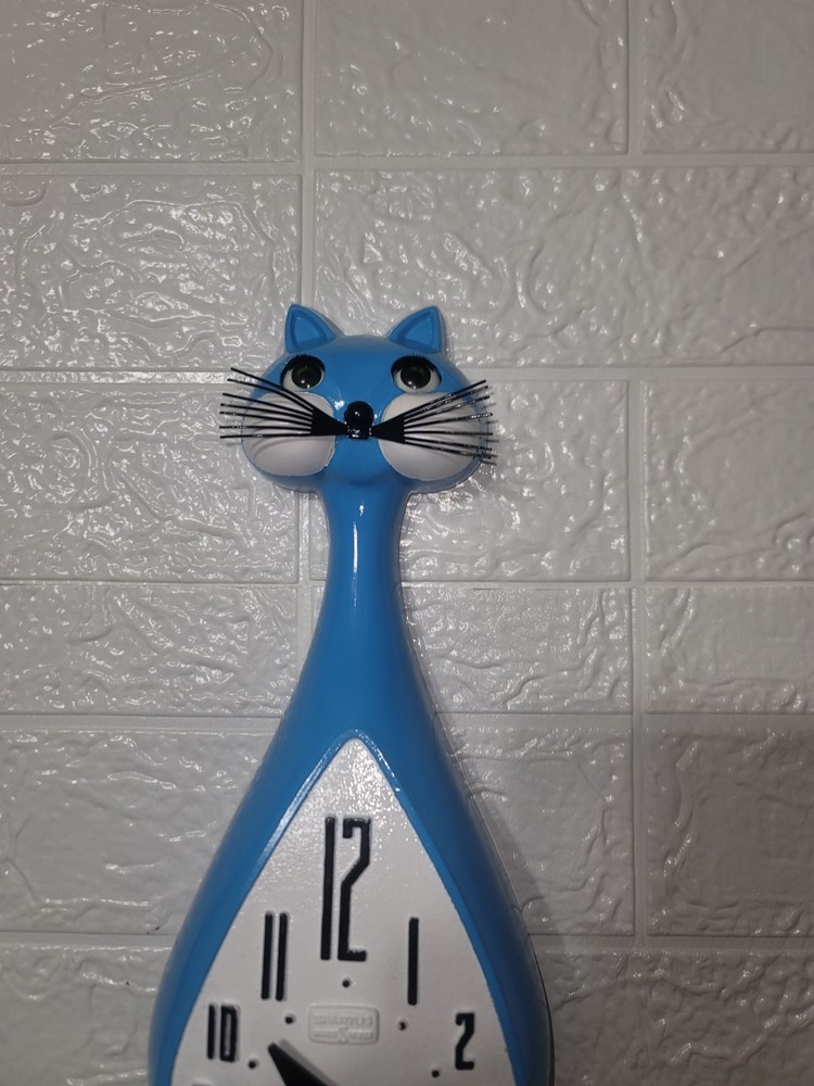 Rare 60s Spartus Here Kitty Kitty Baby Blue Kitty Fully Functional.