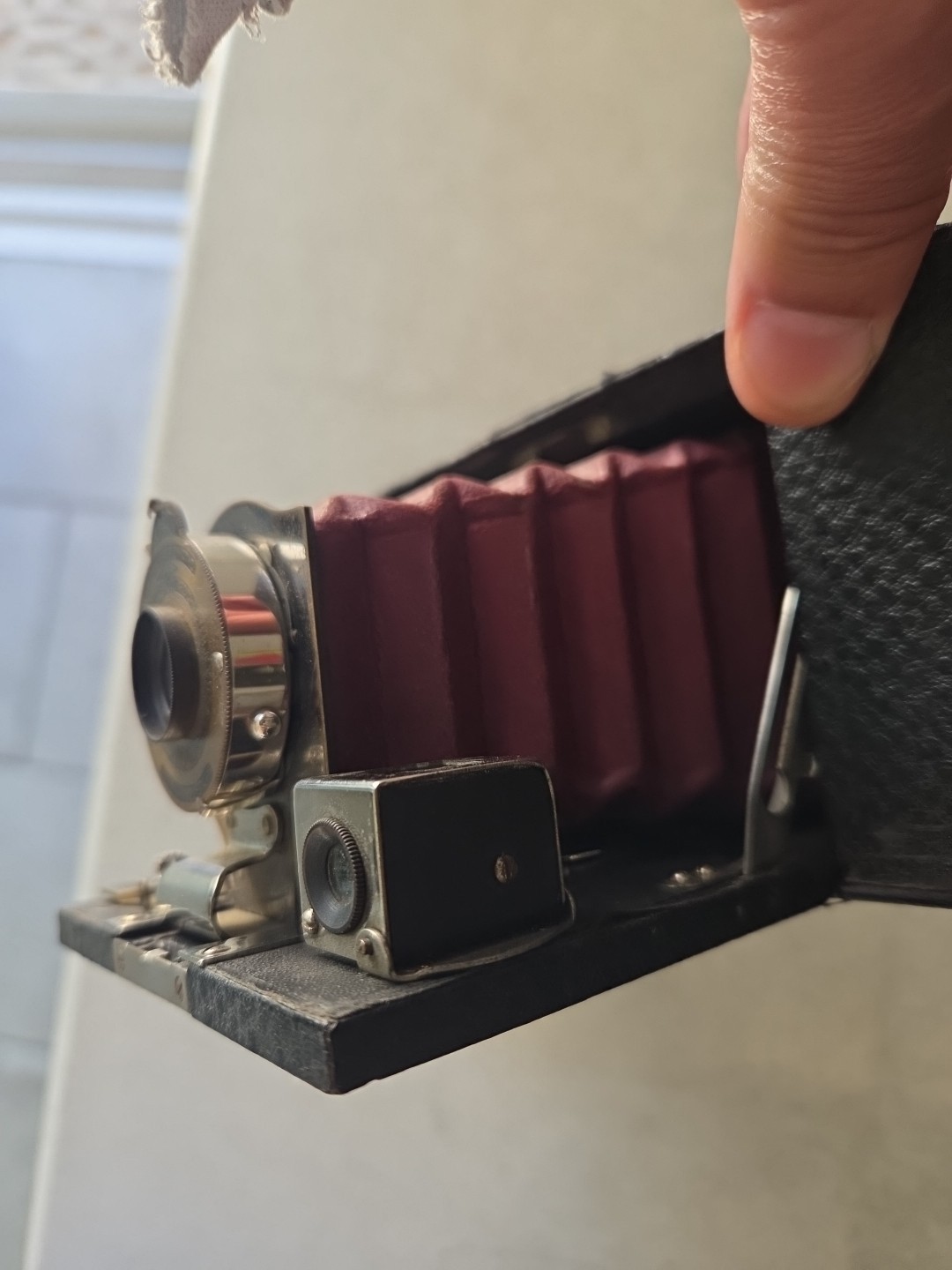 * 1907 Kodak No.2 Folding Pocket Brownie Model B Camera 120 Burgundy Red Bellows