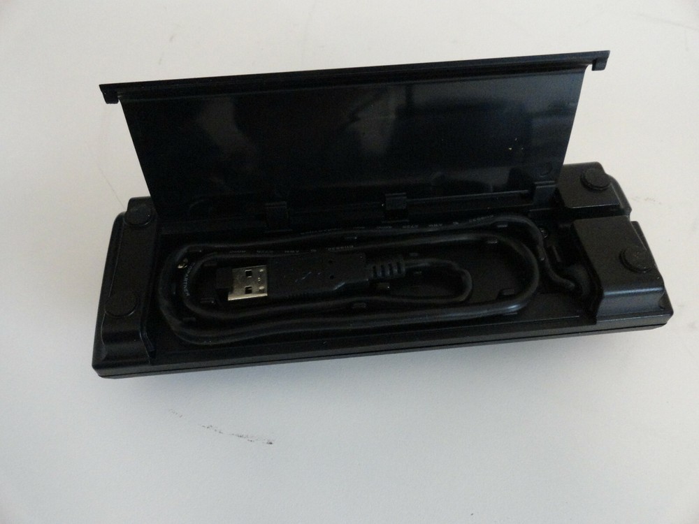 JJ7: Targus PA090 USB Mobile Port Replicator