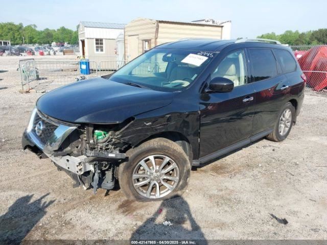 PATHFINDR 2016 Glove Box 4690187