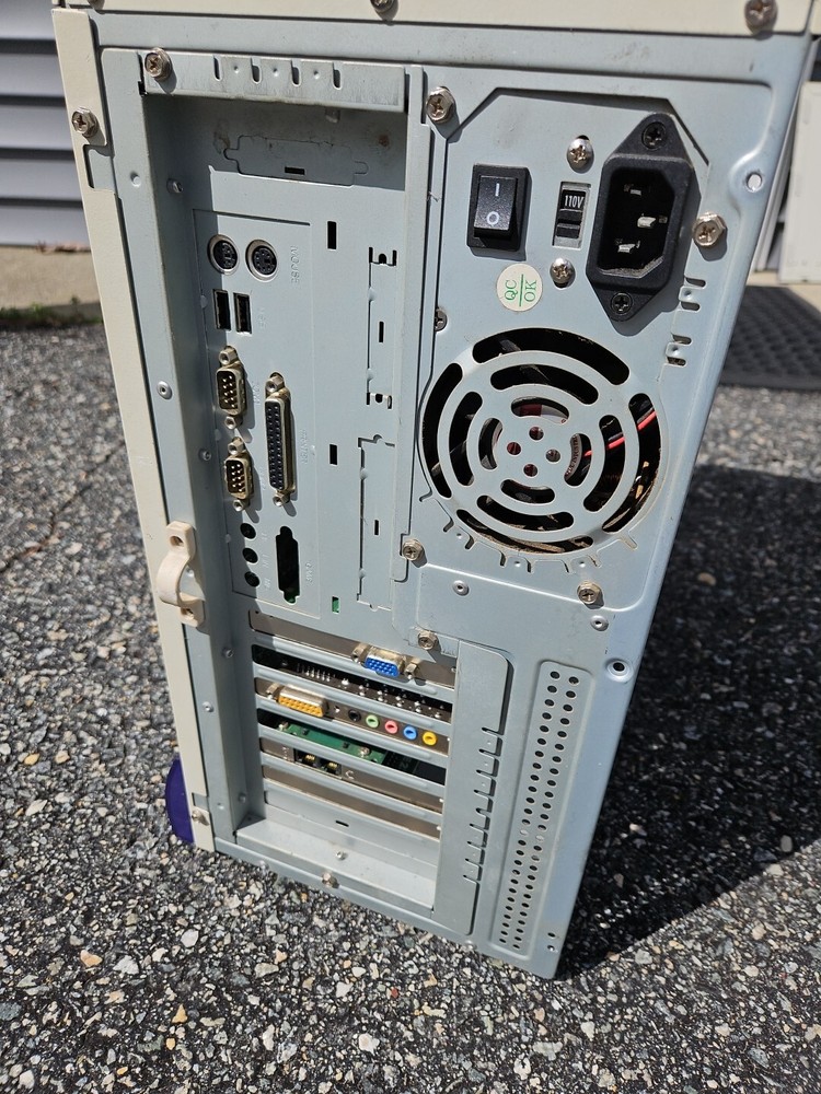 Vintage 1990s PC CPU Computer Translucent Case 89 S7