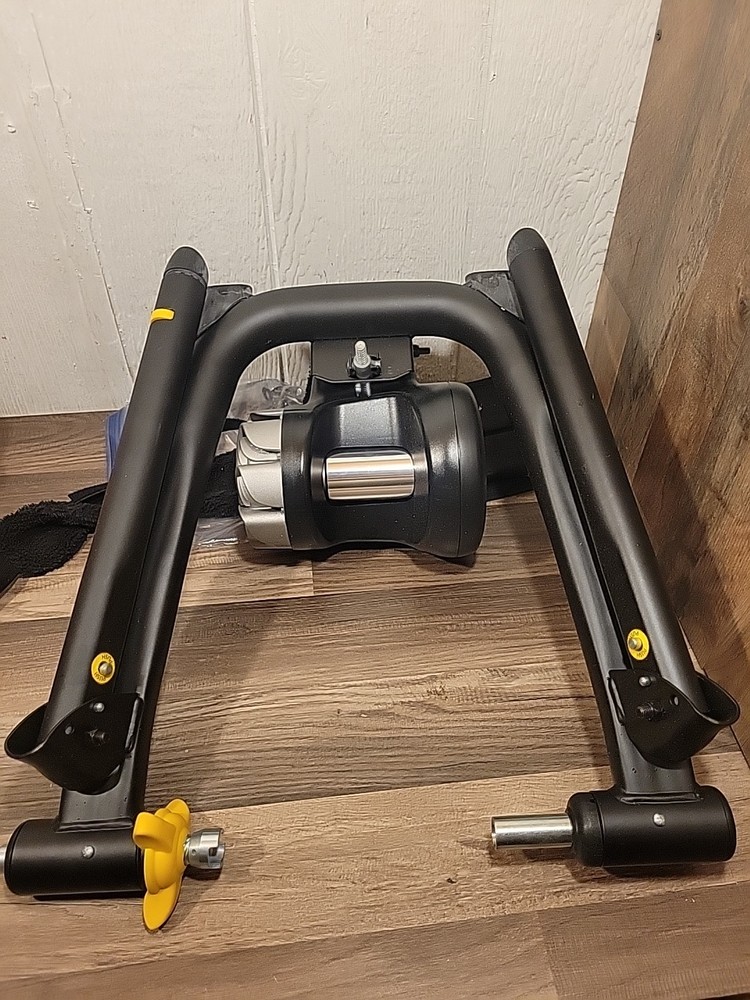 Cycleops Bike Trainer With 2 Blocks