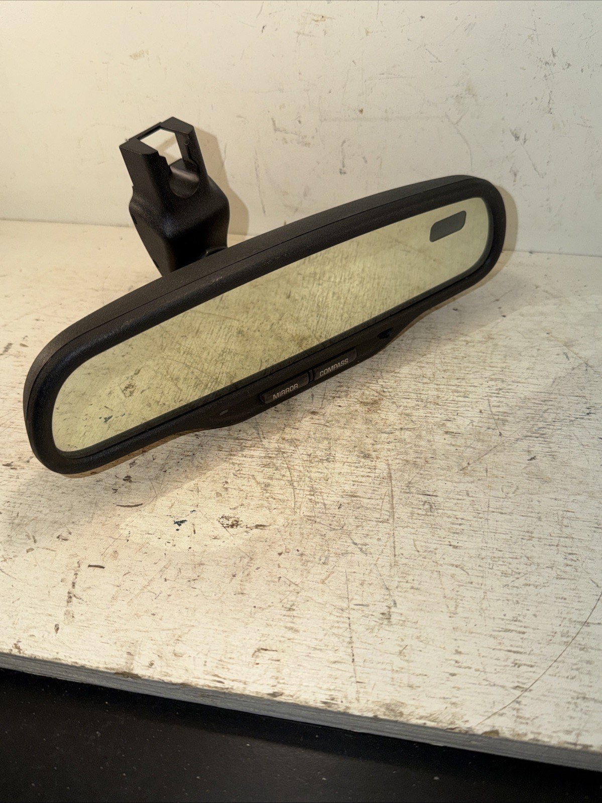 New OEM GM E11015322 GNTX261 Rearview Mirror Fits 2003-06 Silverados Tahoe Yukon