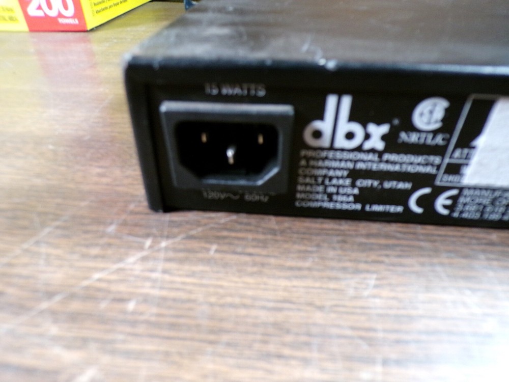 dbx 166XL 2-Channel Compressor/Limiter/Gate