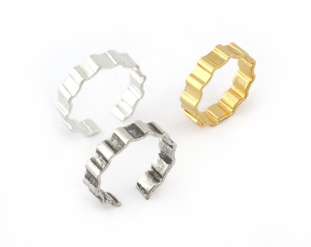 Ruffle Ring, Adjustable Ring Antique Silver, Shiny Silver-Gold plated brass 5197