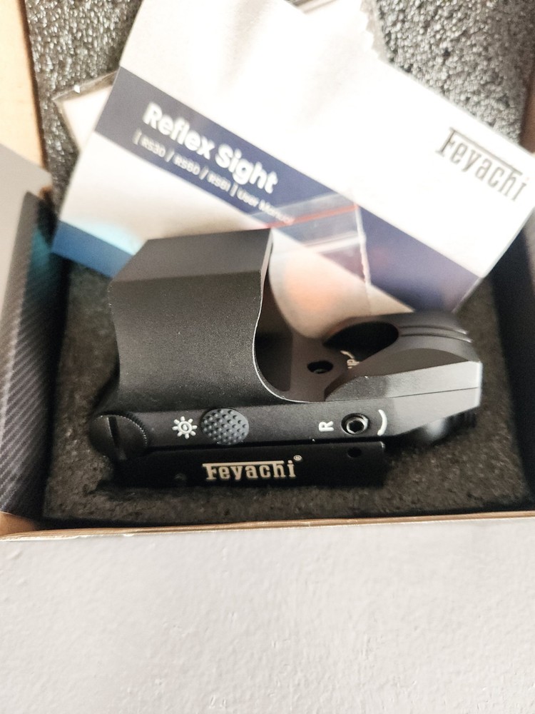 Reflex Holographic Red Dot Sight