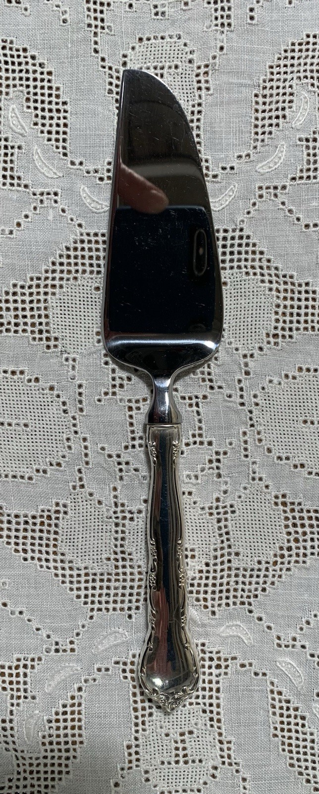 vintage Lunt MIGNONETTE sterling handle stainless steel blade CHEESE KNIFE 7-1/8