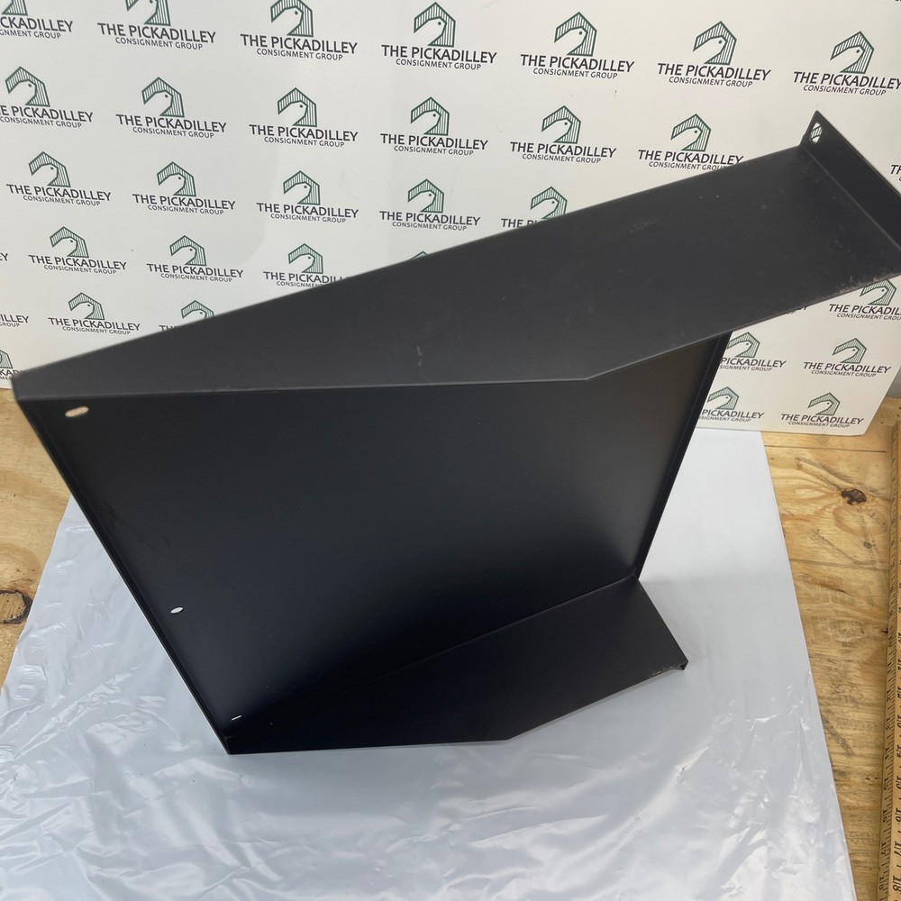 Middle Atlantic Server Rack Shelf Mount 2U 14x17x3.5"