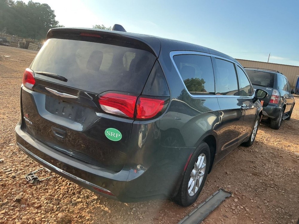 PACIFICA 2020 Glove Box 4719863