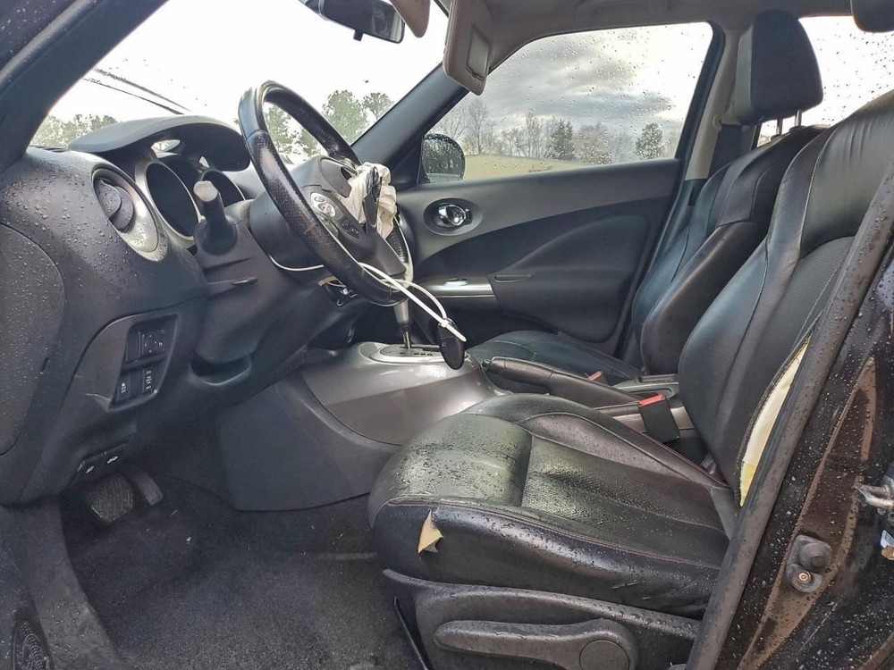 JUKE 2014 Glove Box 4962519