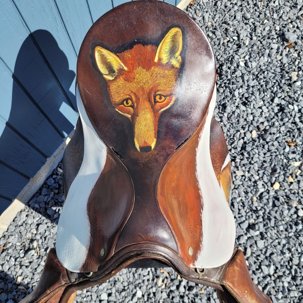 Painted Saddle Fox and Hounds
