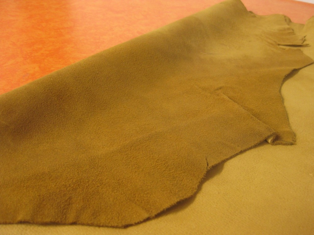 Nubuck Deer Leather #0018012 Row 145