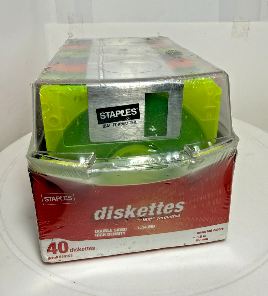 40-Pack Staples IBM Formatted 1.44MB 3.5" Diskettes Double Sided High Density