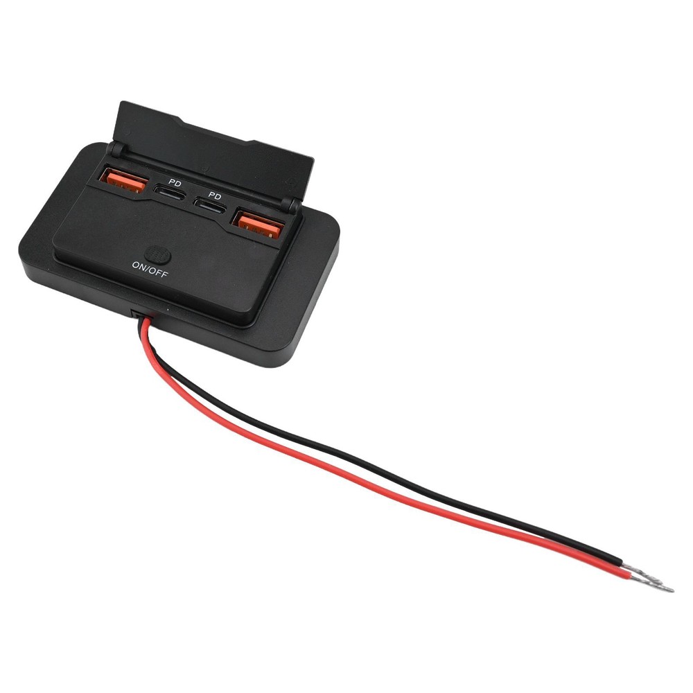 Four Port USB Outlet Designed for Vehicles Supporting Quick Charge Technology