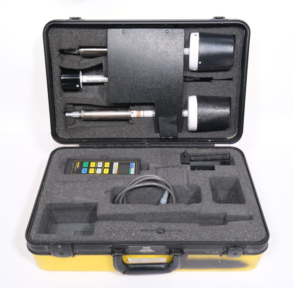 NARDA 8715 Electromagnetic Radiation Survey Meter w E8752D E8723D E8764D Probes