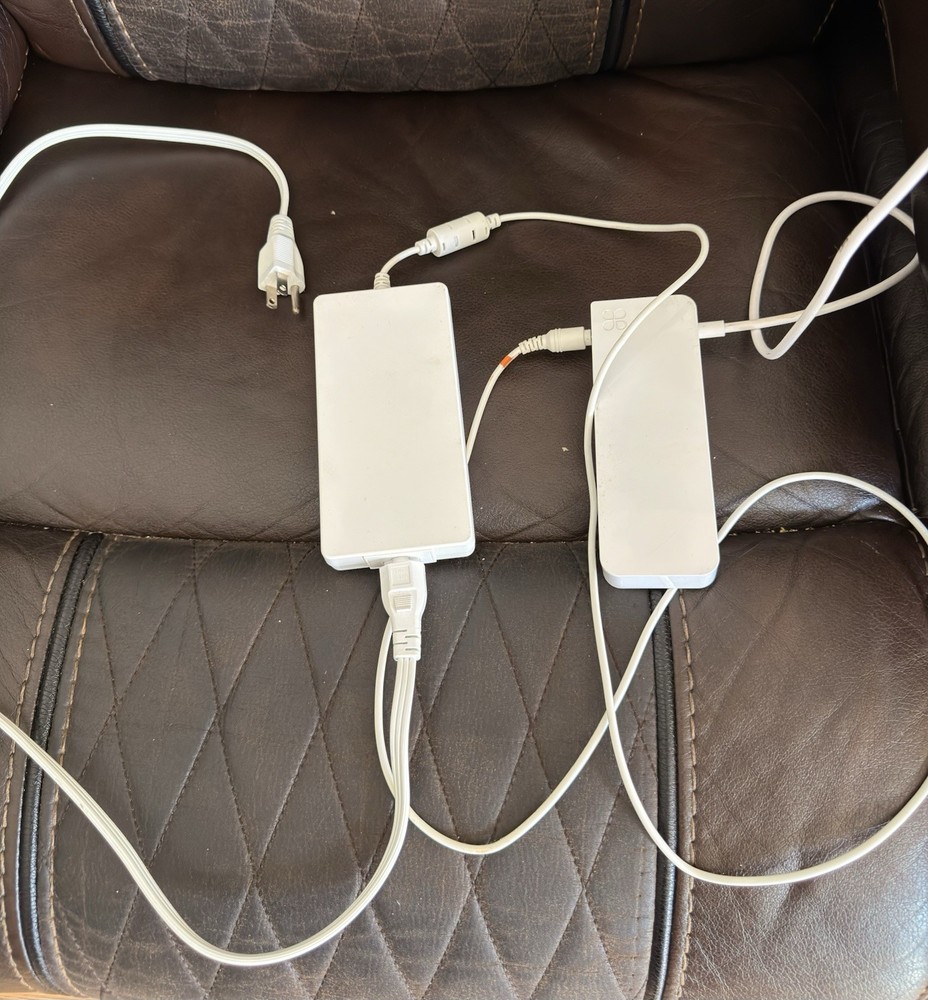 Clover POS System Cash Drawer Receipt Printer Touchscreen Card Reader