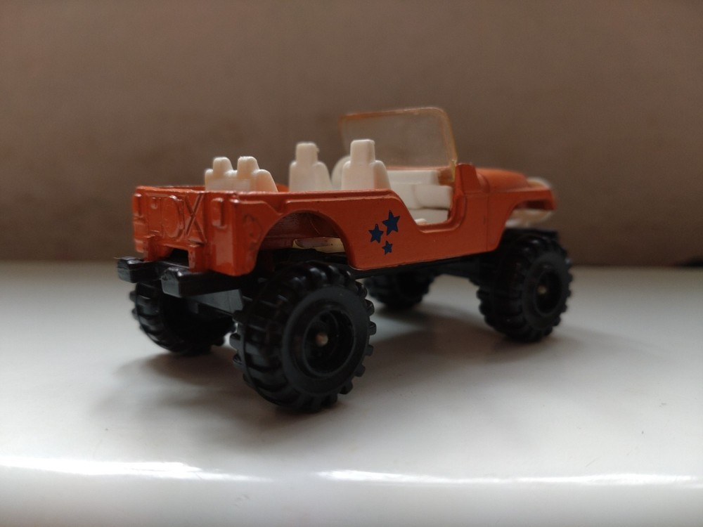 CORGI JUNIORS JEEP #303