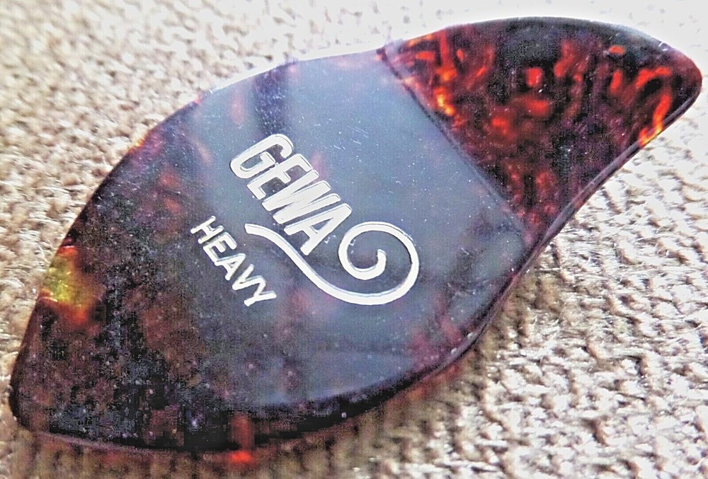 Gewa Bassman Guitar Pick 1 pick