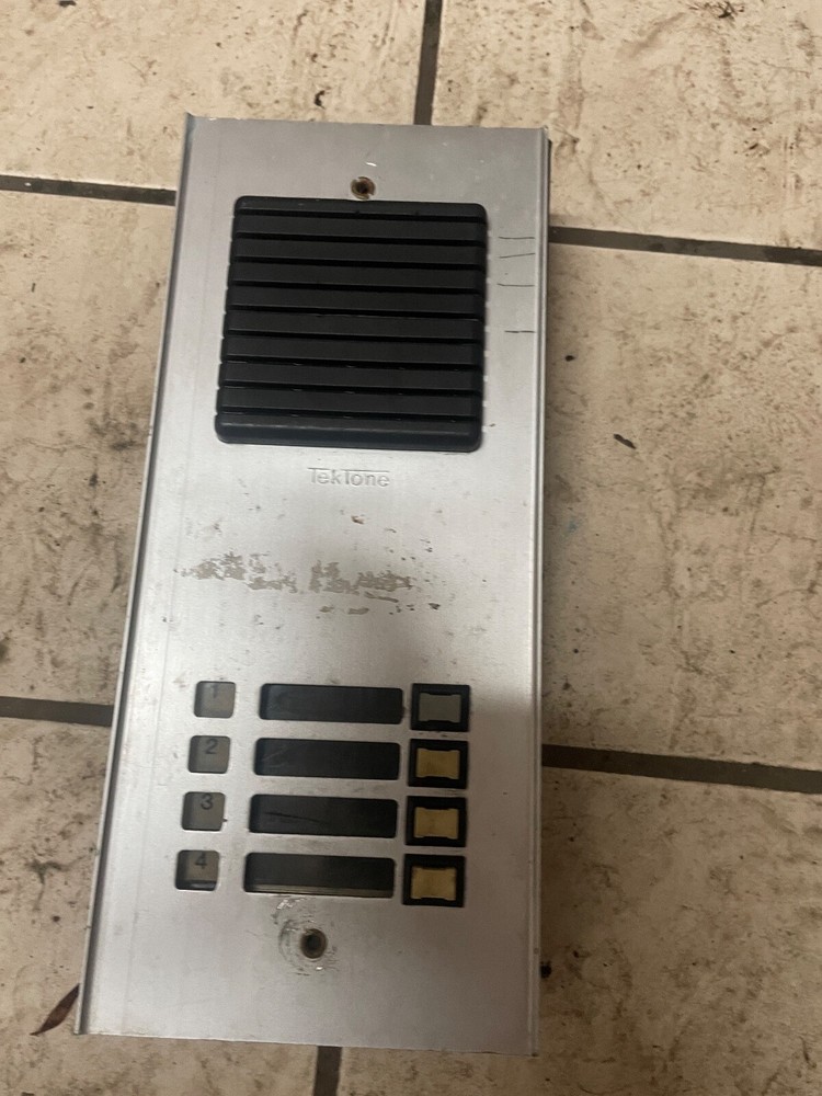 QUANTUM™ QS-004S INTERCOM APARTMENT LOBBY PANEL