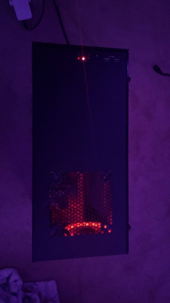 Gaming PC (Computer) with keyboard/mouse