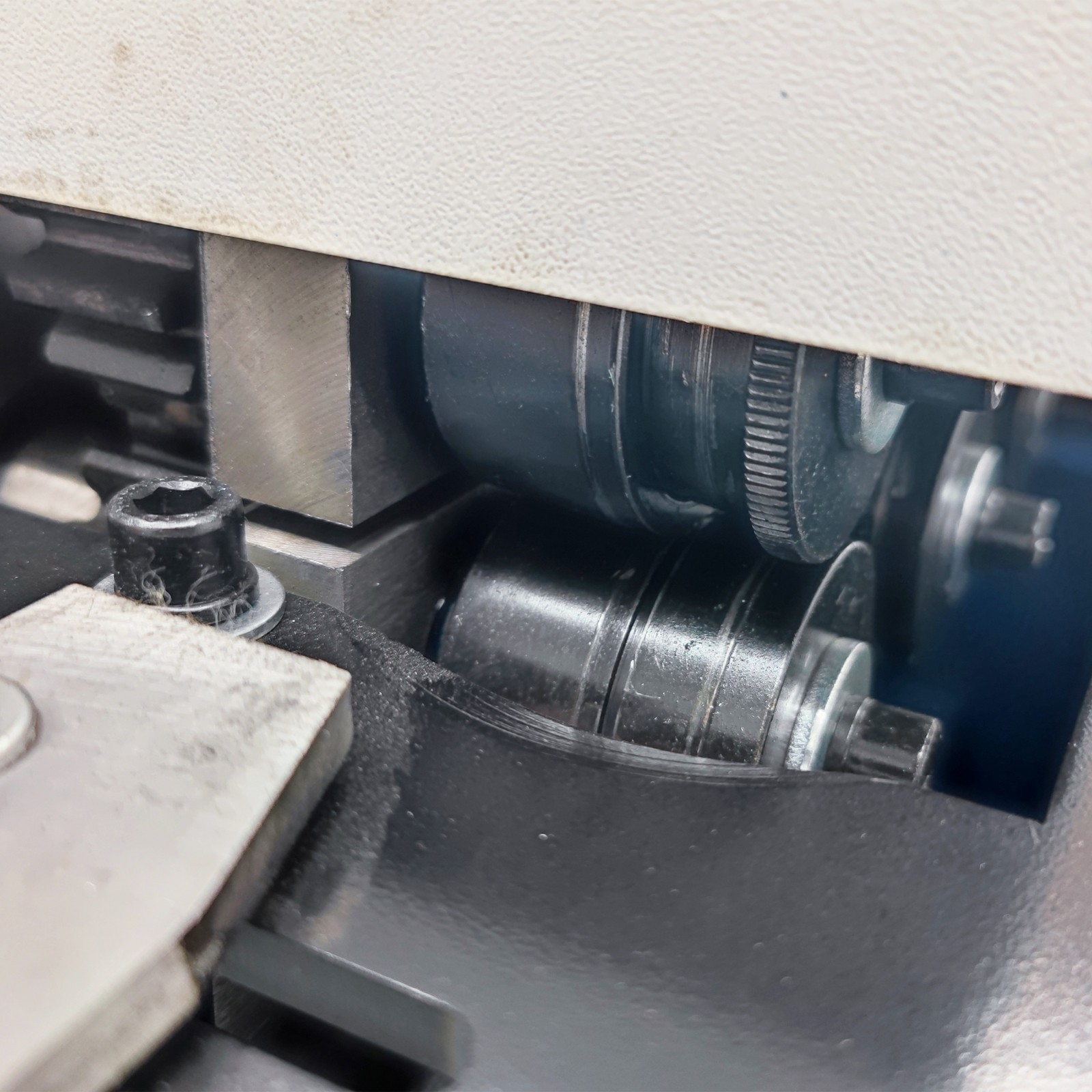 220V Seam Lock Forming Machine C-drive-locking and Radial Hem Seam 7 Shapes