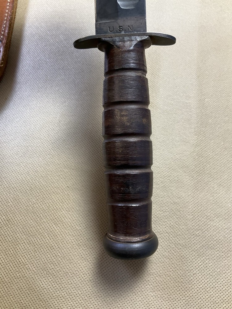 Camillus USN knife W/ sheath US Navy