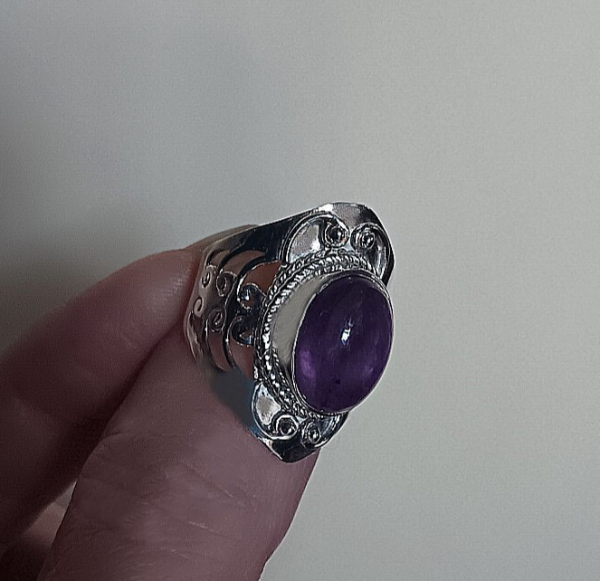 Amethyst 925 Sterling Silver Ring - Size 7.5