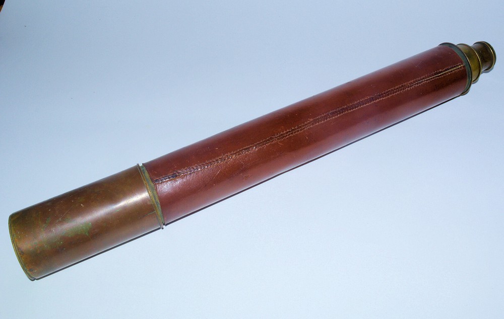 Belfast Customs telescope – Lee & Son.