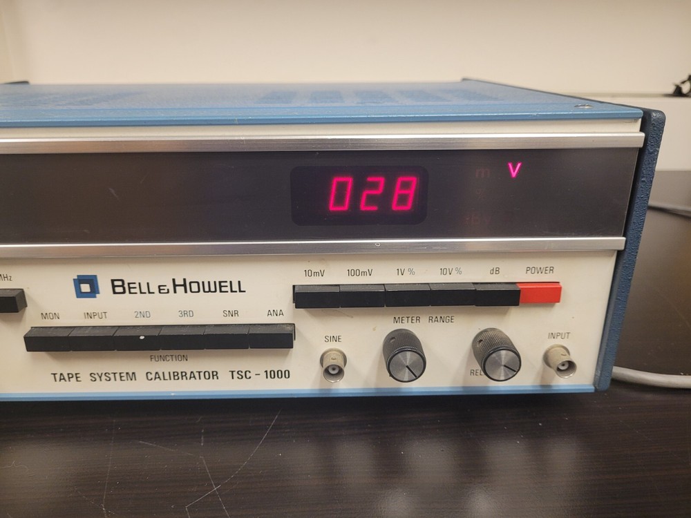 Bell & Howell Tape System Calibrator TSC 1000 Test Function Generator Tested