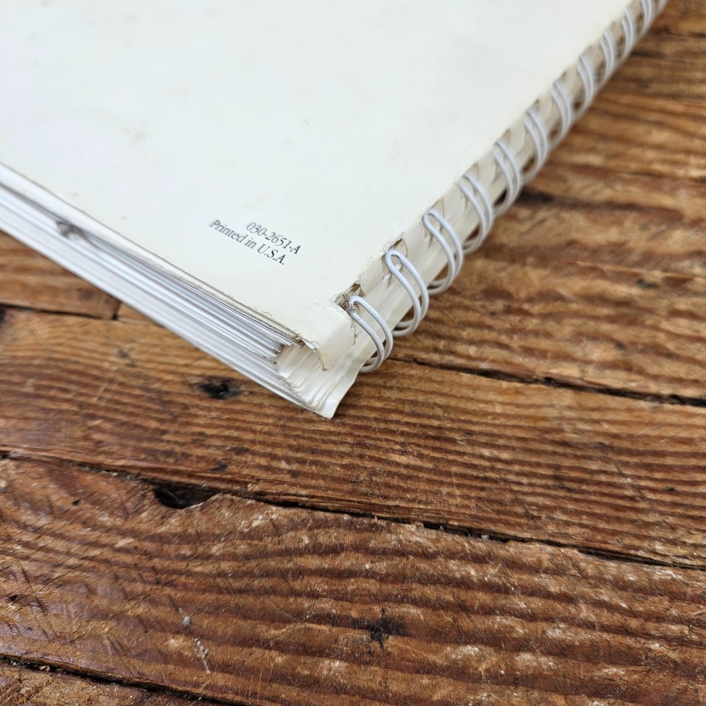 Apple Quadra 700 Getting Started Manual 030-4014-A (1990)