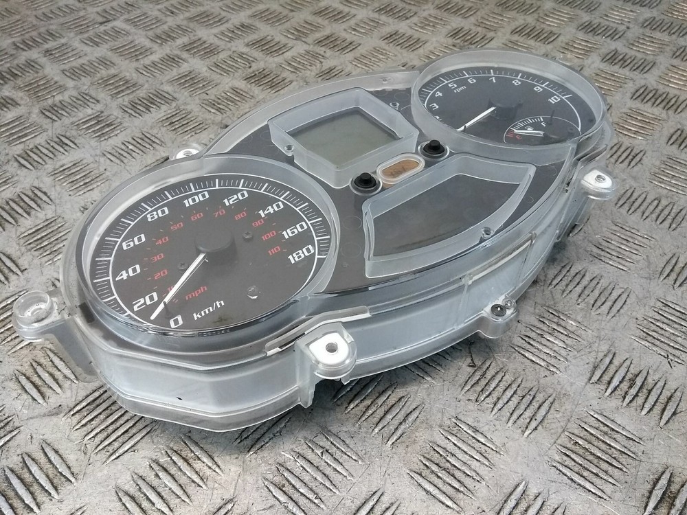 2009 PIAGGIO MP3 400 RL Speedo Clocks