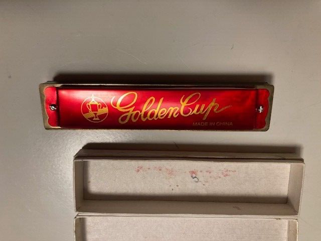 Golden Cup Shiny Red Metallic Harmonica China