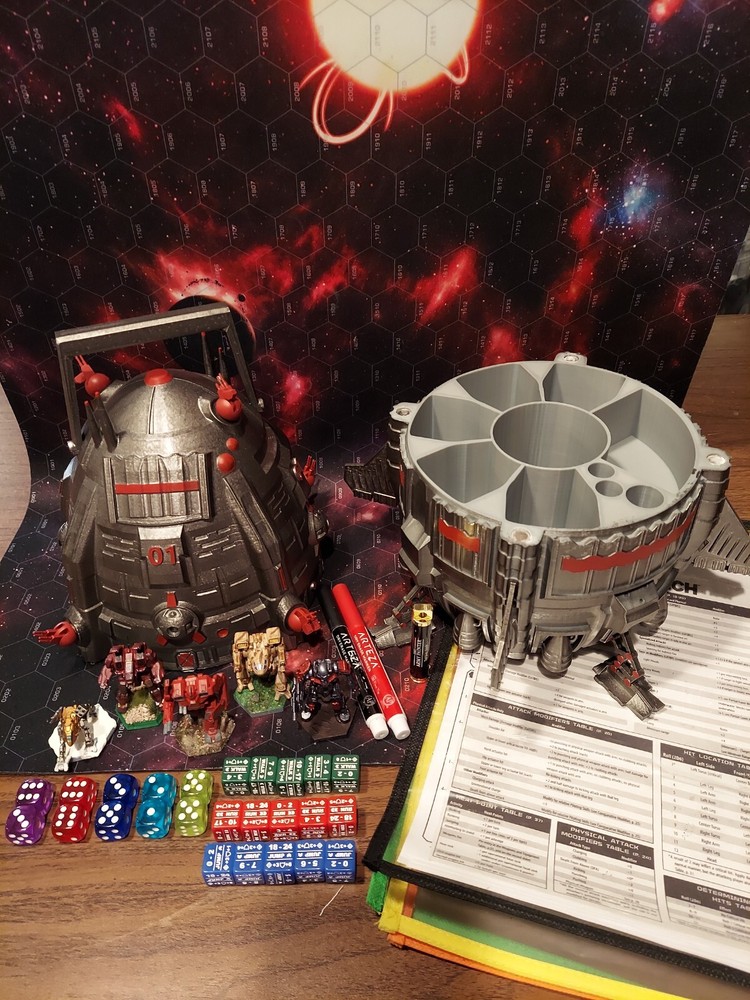 BattleTech Tabletop Game Dropship Carry Case for Mechs, Dice, Sheets, Minifigs