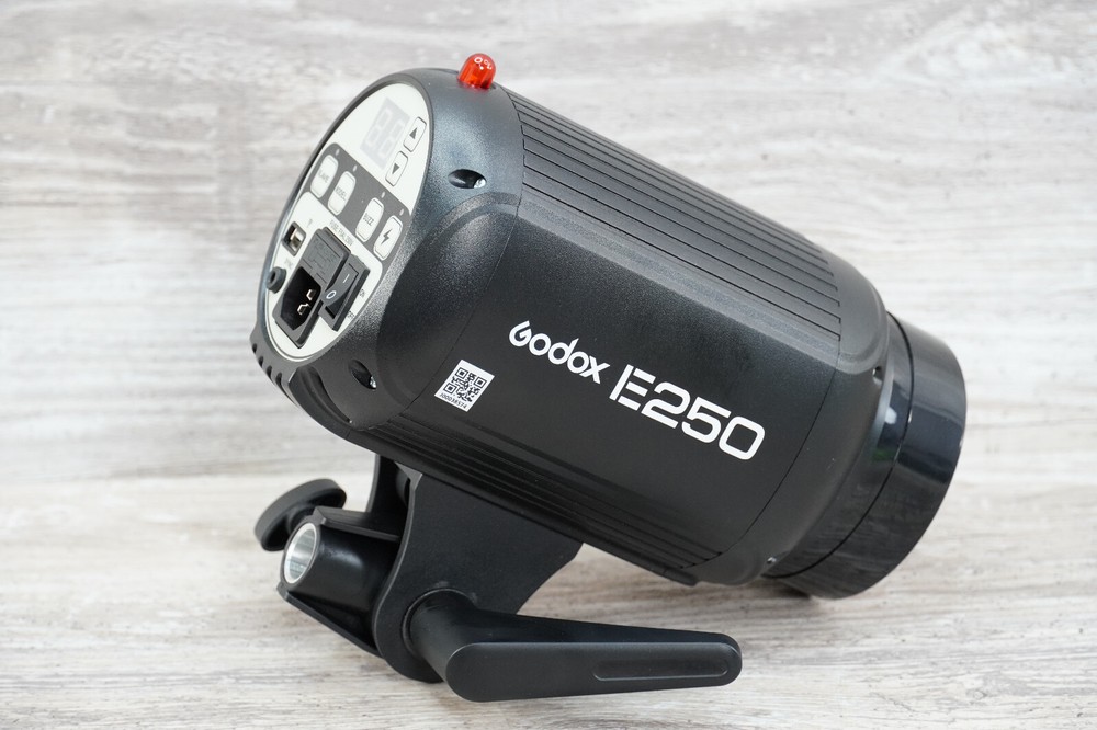 Godox E250 Mini Photography Studio Strobe Flash LIghting Lamp Head ONLY