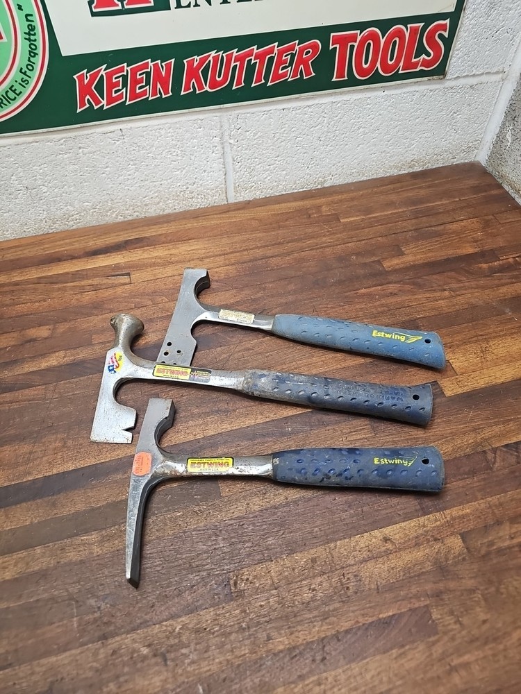 D22- 2 ESTWING Hatchets & Mason Hammer USA