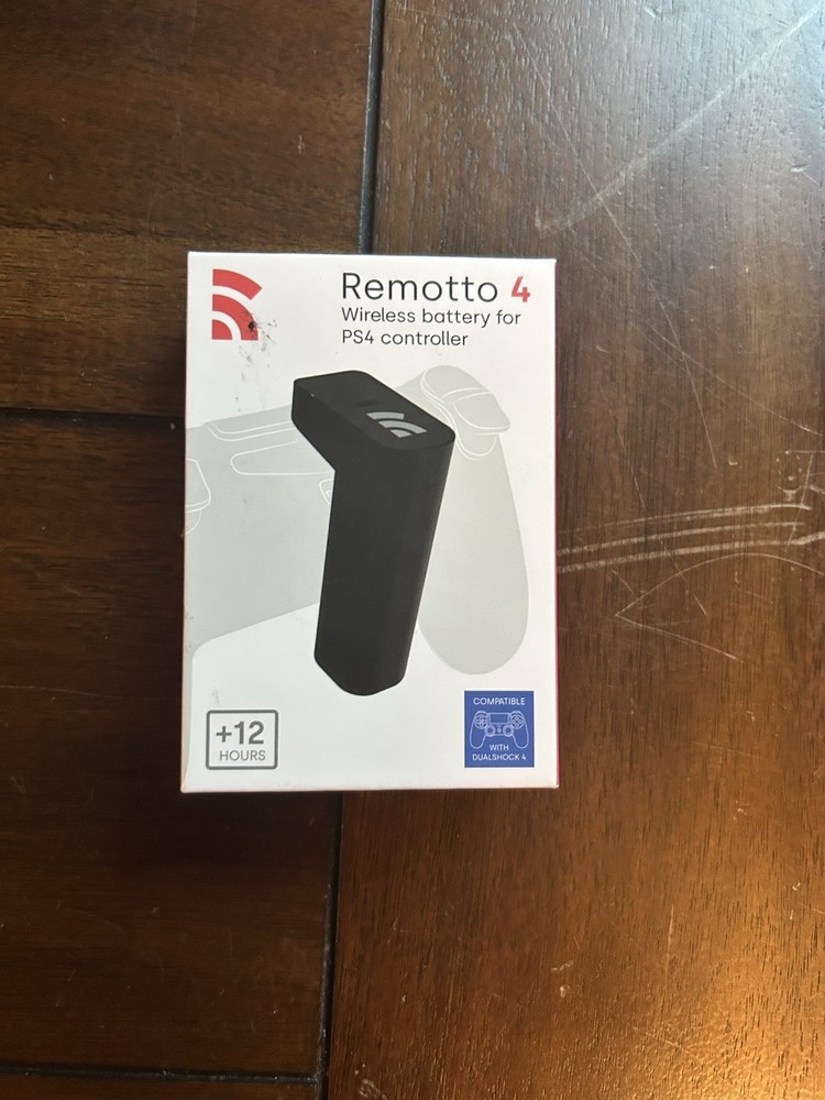 Remotto 4 wireless battery for the PS4 controller