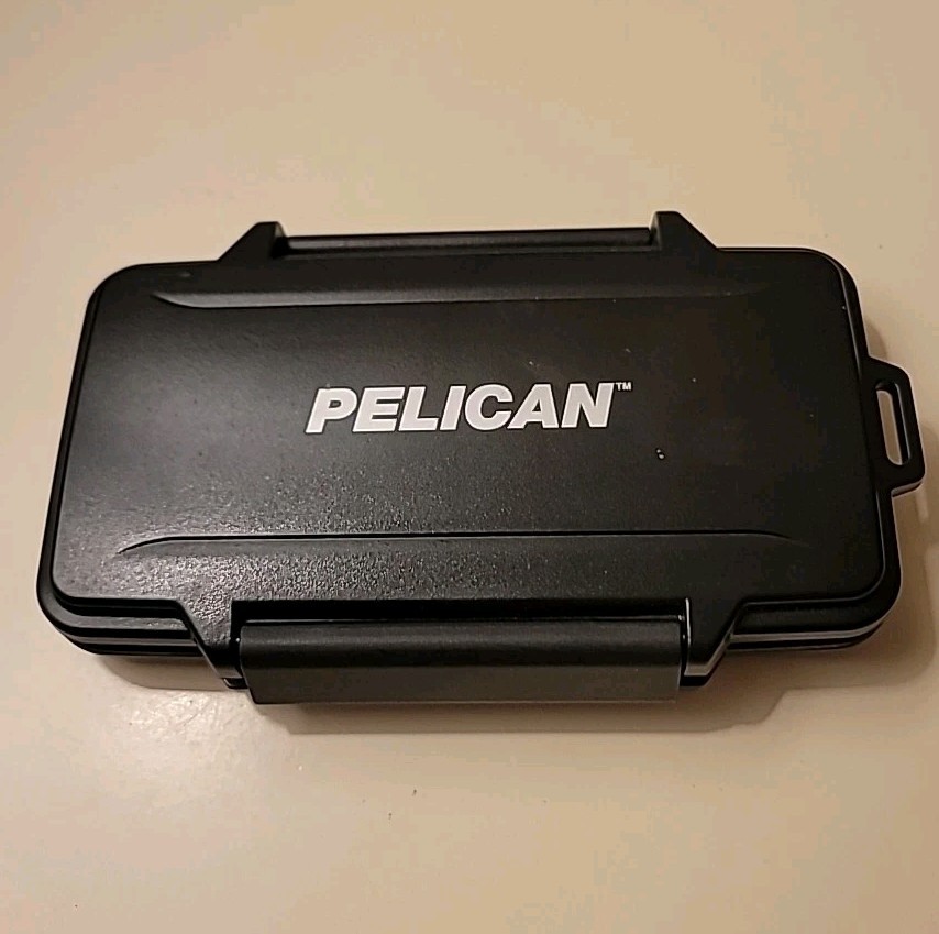 Pelican Hard Case For 6x CF Compact Flash Camera Memory Cards