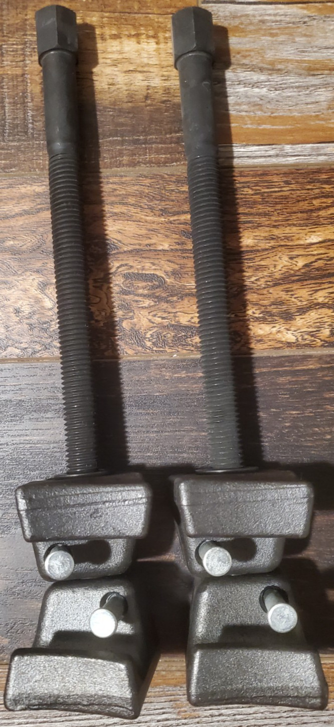 OEMTOOLS 27036 10.75 Inch MacPherson Strut Spring Compressor, Set of 2