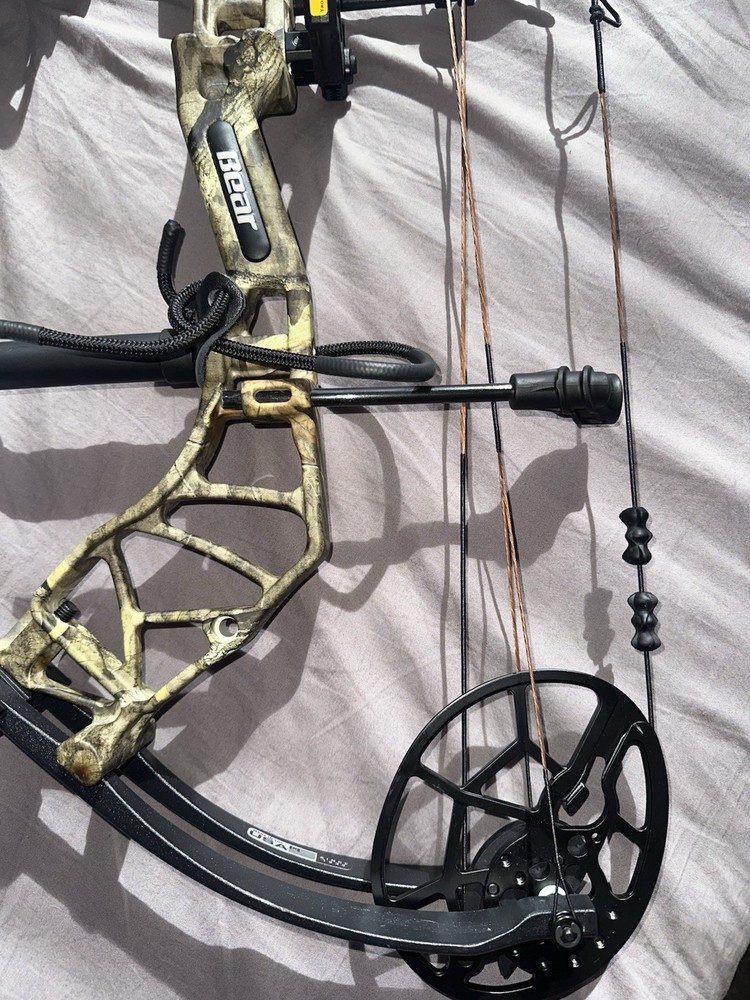 Bear Legit Maxx RTH in Realtree Camo