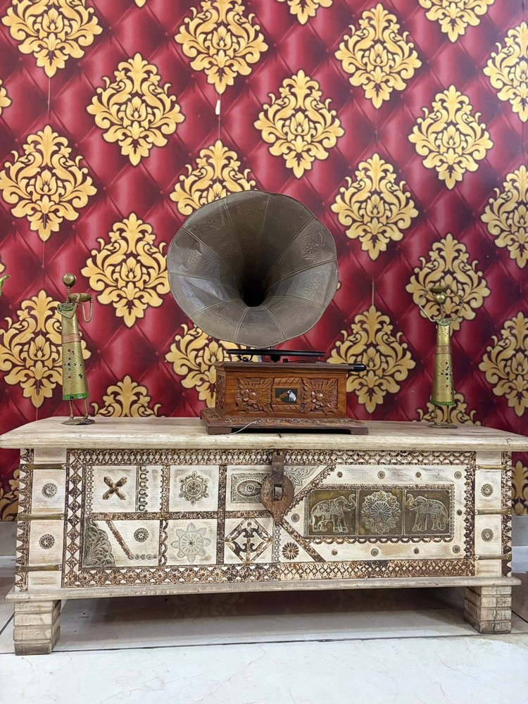 HMV Antique Gramophone Fully Functional Working Phonograph, win-up record player