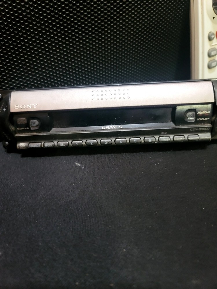 Sony CDX R3000 Faceplate