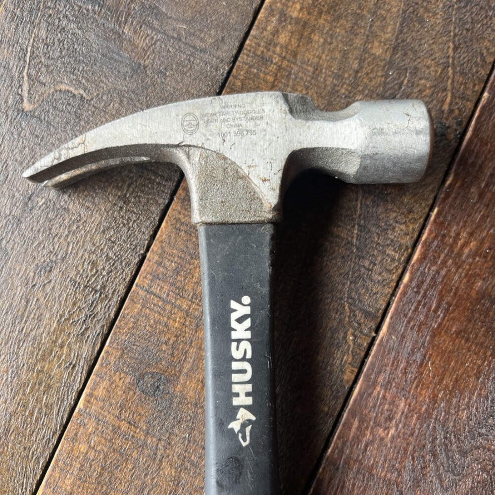Husky 20 oz Claw Hammer