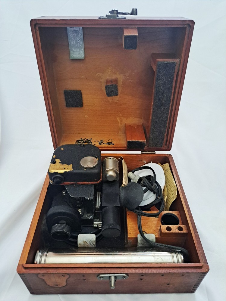WWII Army/Air Forces Sextant TYPE A-10A W/Original Case, See Pictures