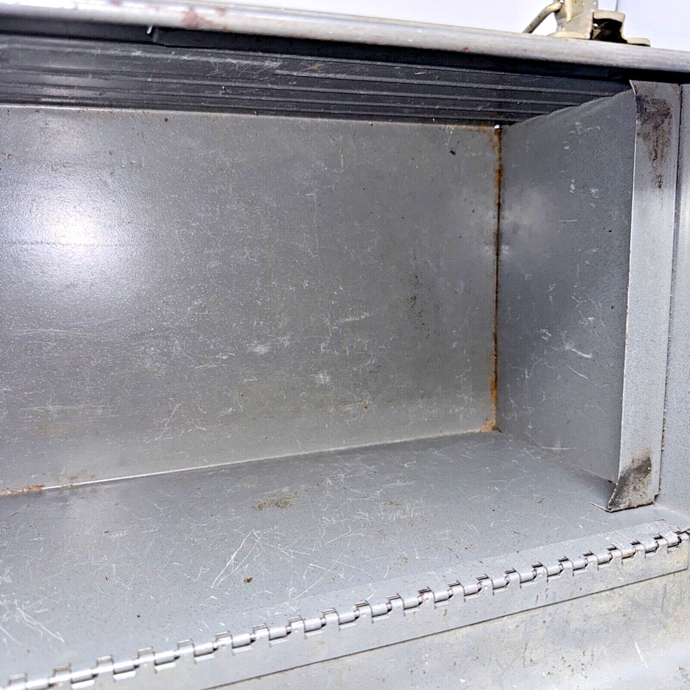 Craftsman 6500 Gray Metal Tool Box With Removable Red Inner Tray