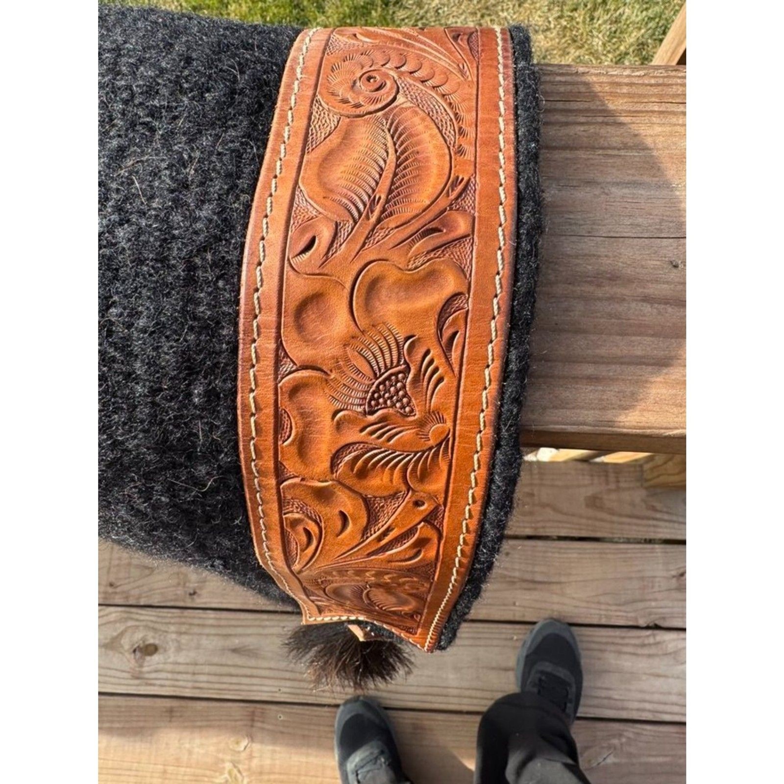 Western Black Leather Saddle Horse Blanket Horsehair tassel 34" x 34"