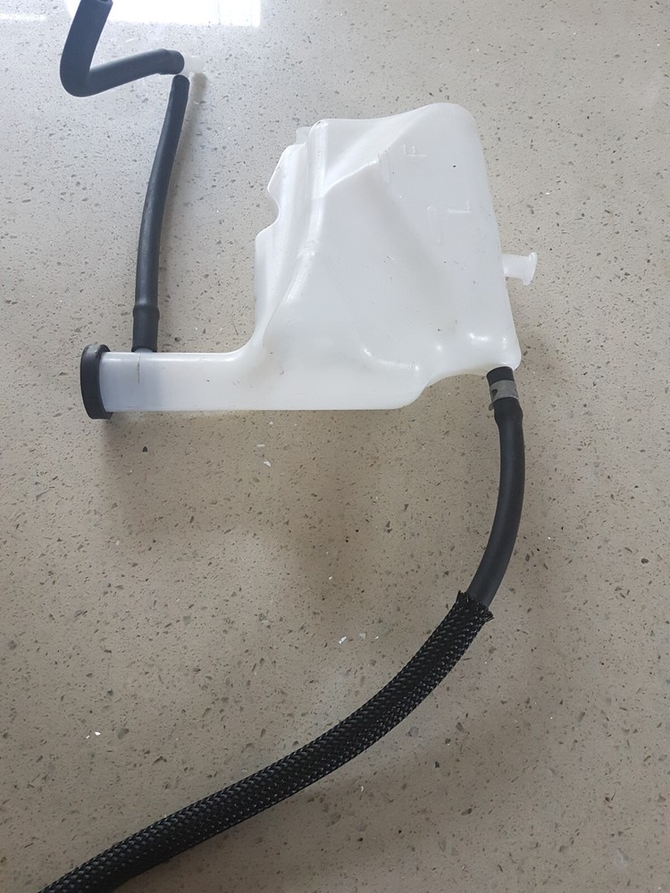 Suzuki SV 650 Coolant Bottle