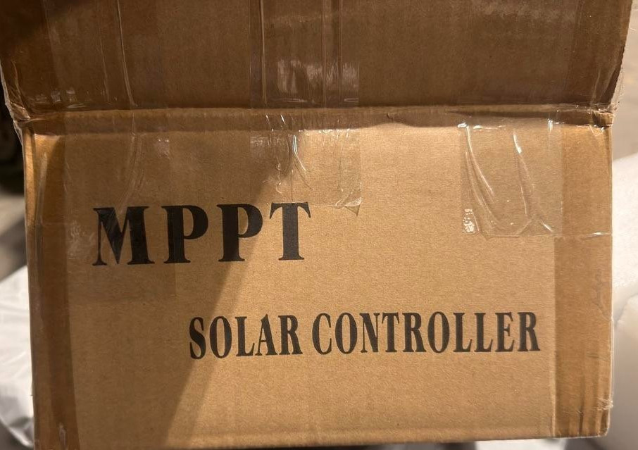 MPPT Solar Charge Controller 40A 170V Input Volt PV Solar Panel Controller