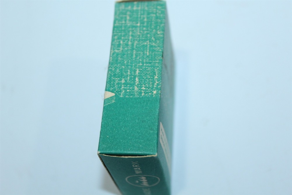 Vintage Hexe Automatic Needle Threader In Original Box