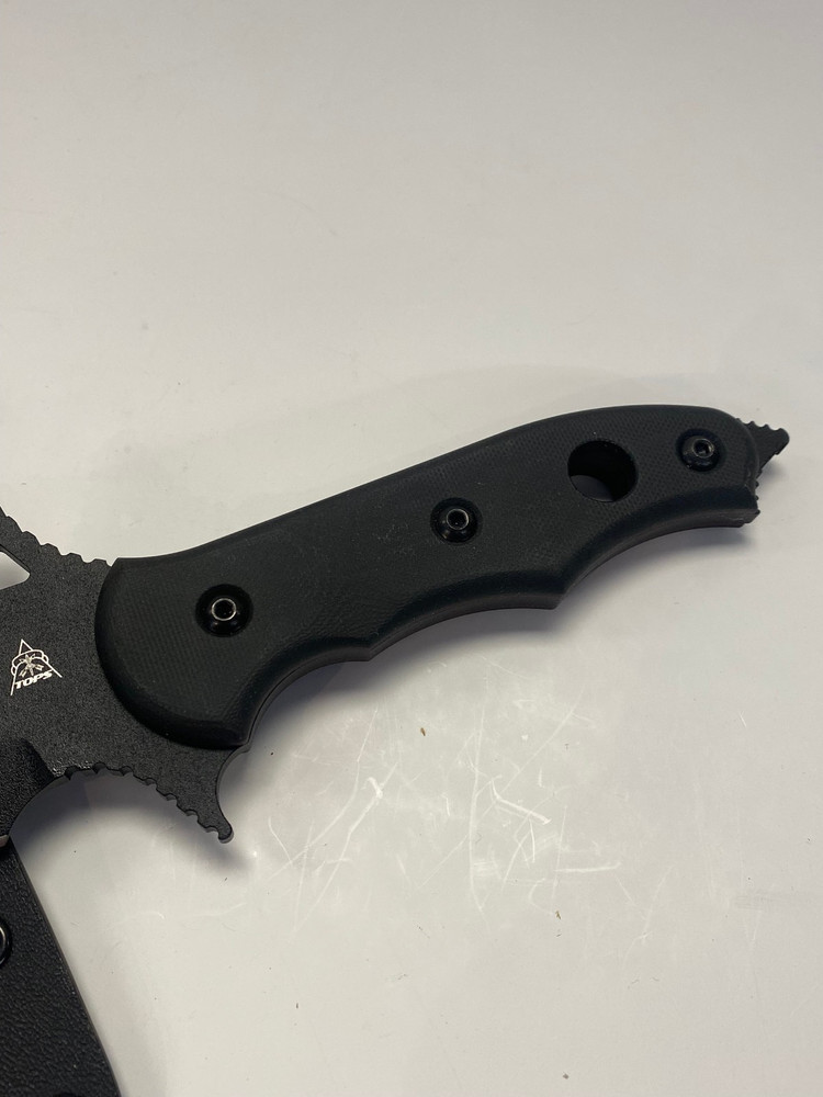 Topps "Abaniko" Fixed Blade Knife Black on Black - Plain Edge